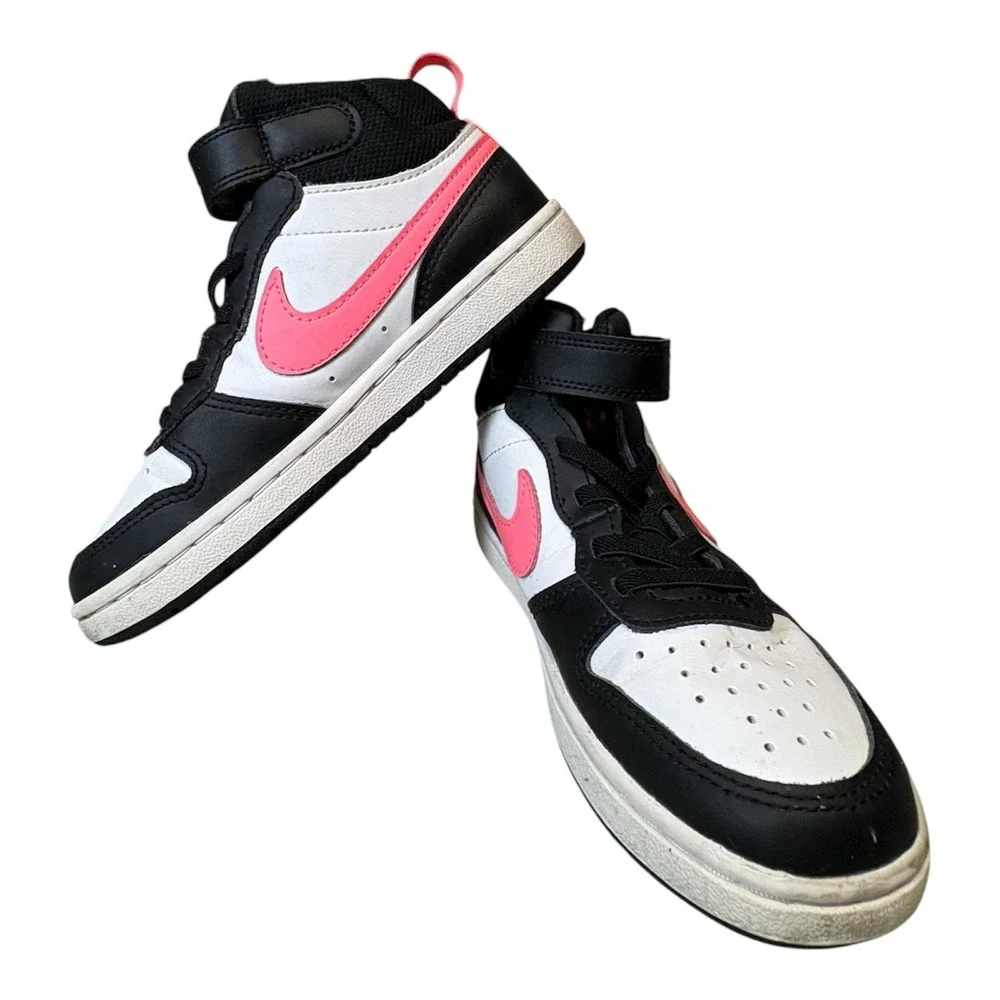 Nike Kids Court Borough Mid 2 Shoes Sneakers Sz‎ 13C Black and Pink Hightop